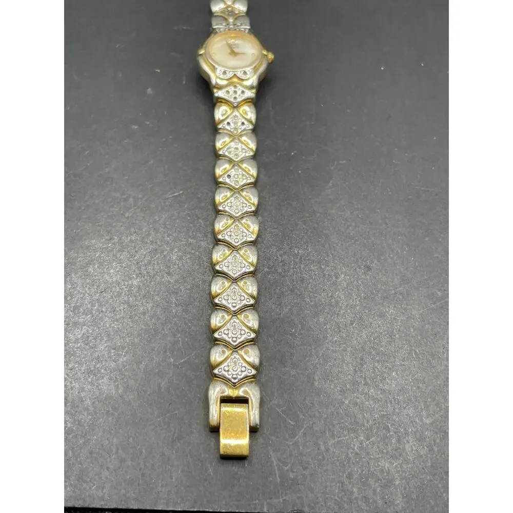Caravelle By Bulova vintage caravelle